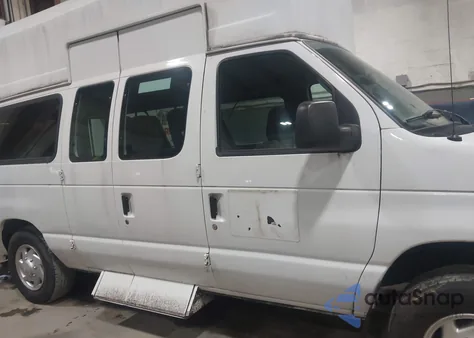 2008 Ford E-350 Super Duty Commercial/Recreational из США, поврежденный, VIN 1FTSS34L48DB59522